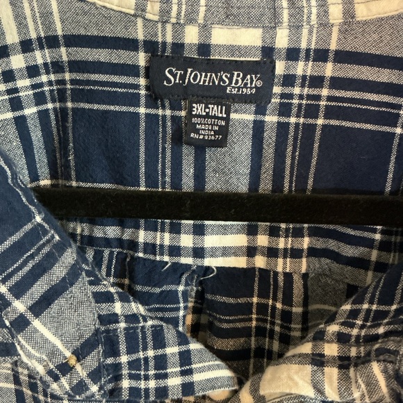 St. John's Bay Navy and White Plaid Casual Shirt - Picture 3 of 6